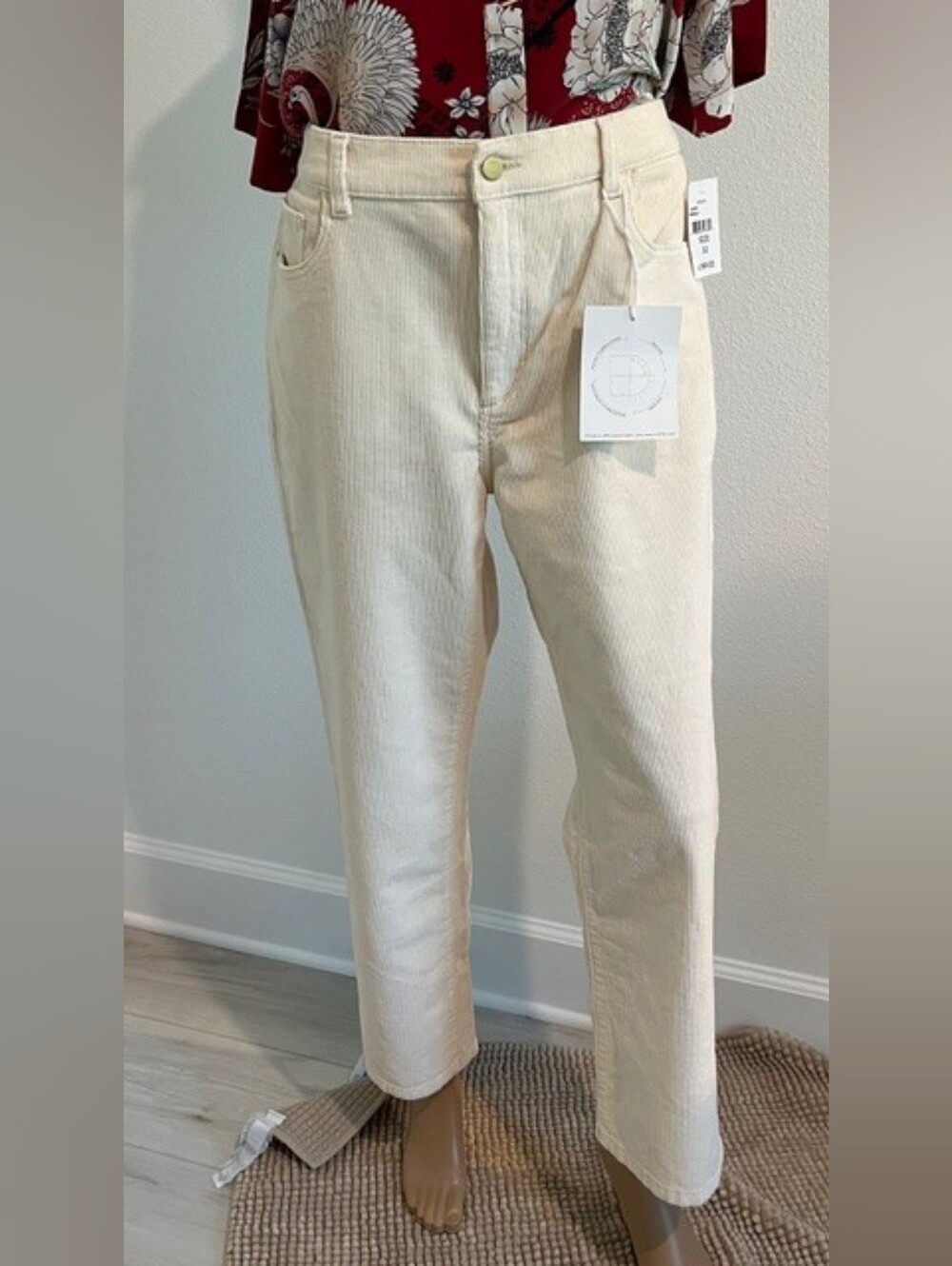 DL1961 Patti Straight Leg Corduroy High Rise Vintage Style Ankle Size 32 NWT‎